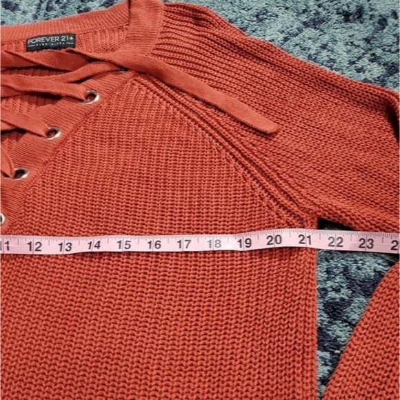 FOREVER 21 Knit Sweater - Picture 5 of 8